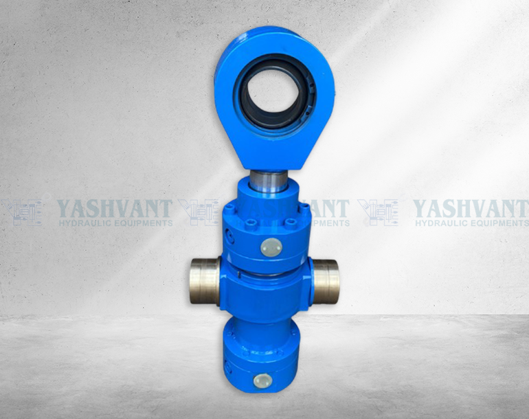 Hydraulic Cylinder Trunion Mounting